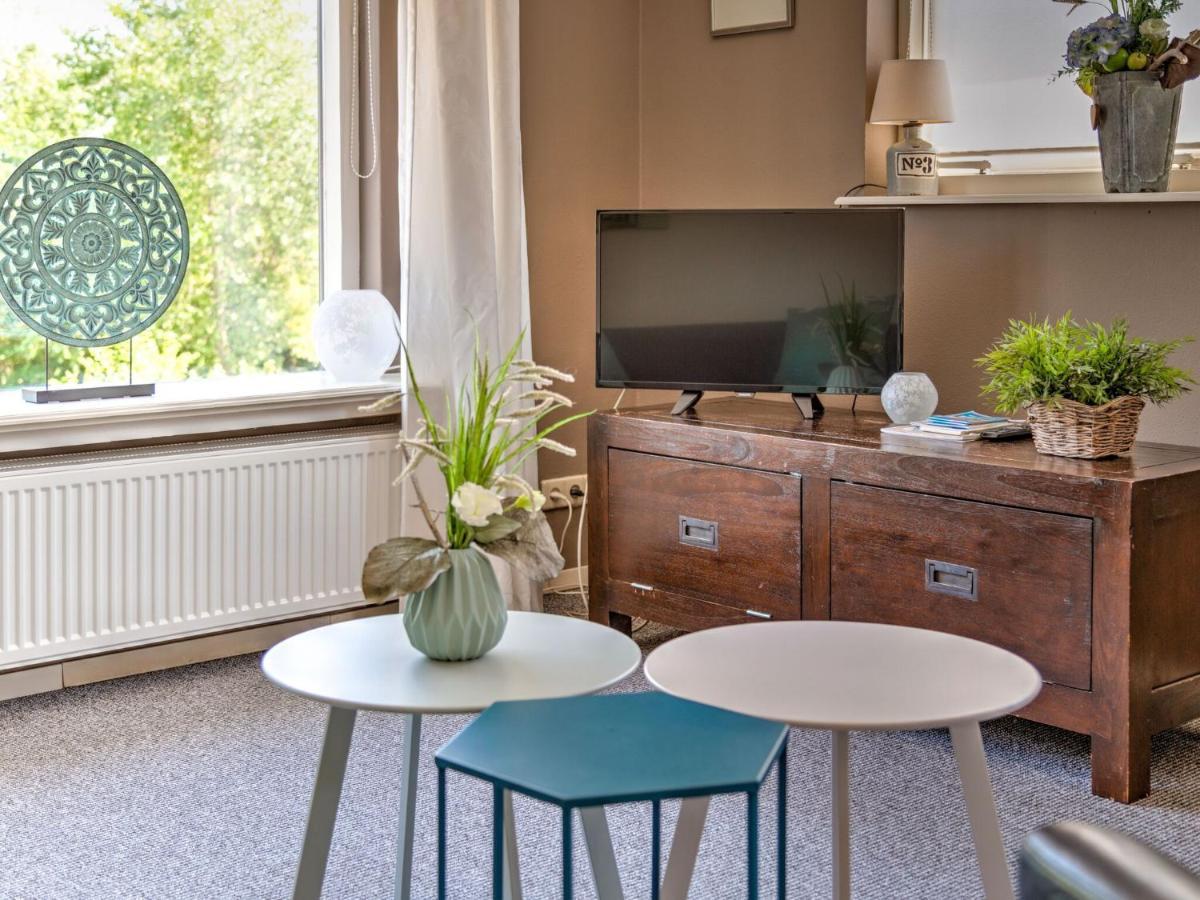 Modern Apartment In Schoorl Near The Beach Eksteriør billede